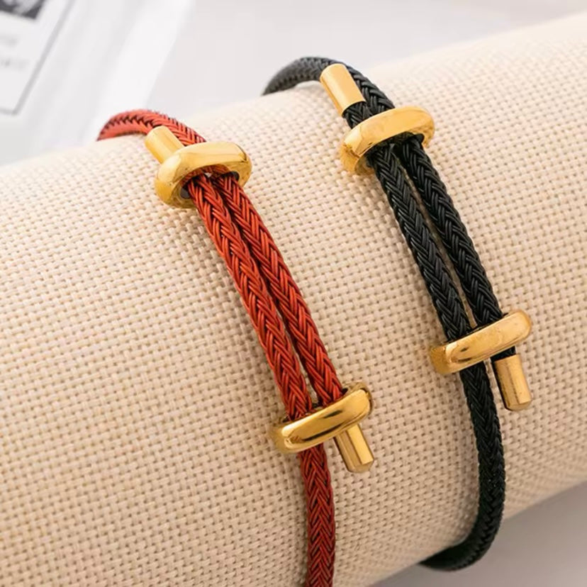 KarmaKnot® Rode - Zwarte Touwarmband