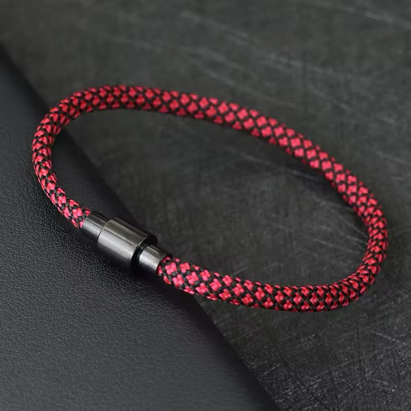 Stijlvolle Herenarmband: RVS Magnetische Gesp met 4mm Bohemian Paracord