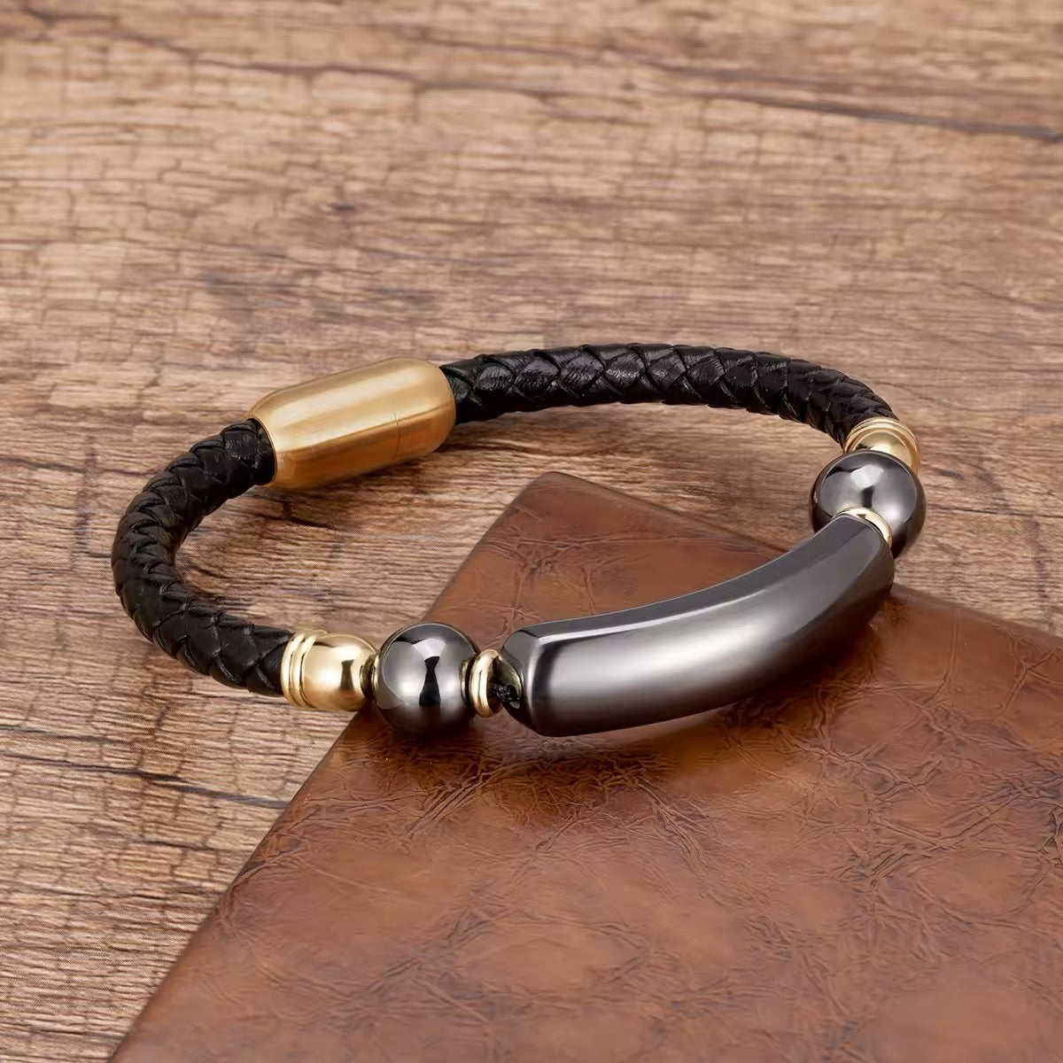 De 'Elementum' Armband - Stoere Natuursteen & Lederen Armband voor Mannen en Vrouwen met RVS Accenten