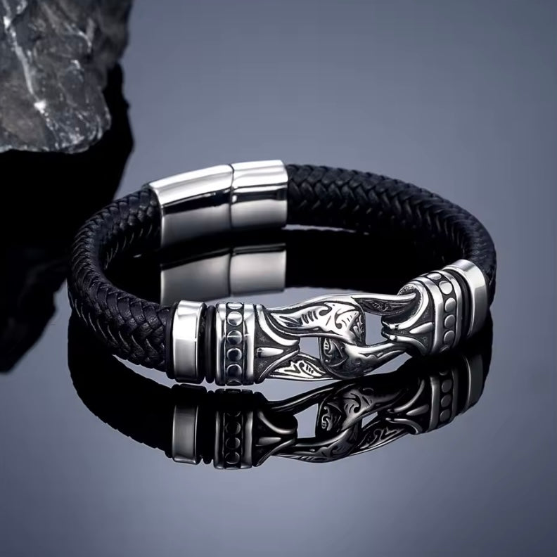 Titan Knot