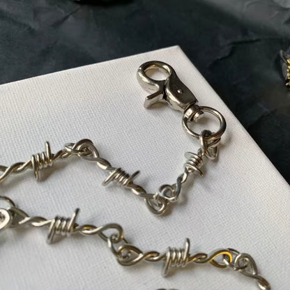 Punk Prikkeldraad Tailleketting – Stoer & Uniek Statement!