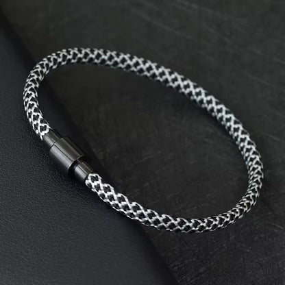 Stijlvolle Herenarmband: RVS Magnetische Gesp met 4mm Bohemian Paracord