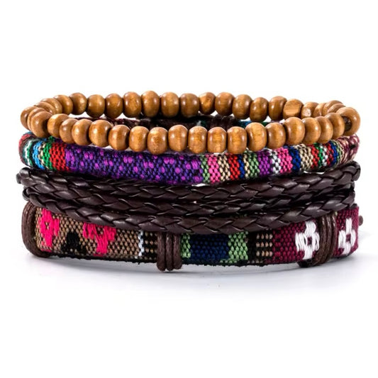 Set van 4 lederen armbanden